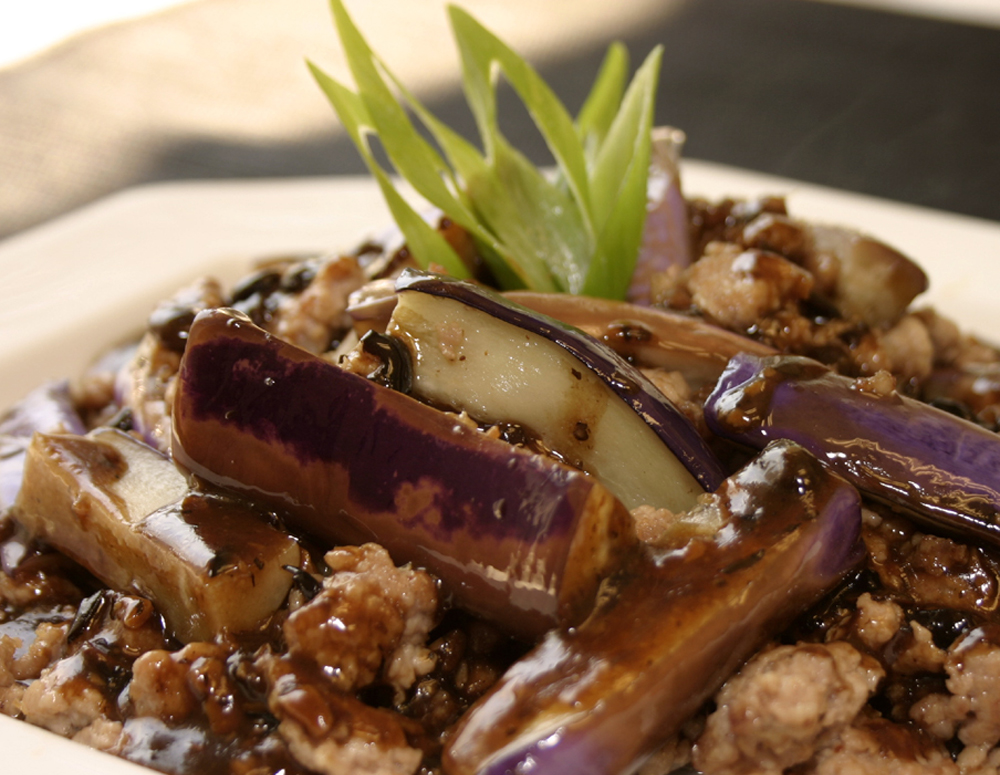 Spicy Eggplant With Black Bean Garlic Sauce Recipes Lee Kum Kee Home Usa,How Long Do Cats Live Indoors
