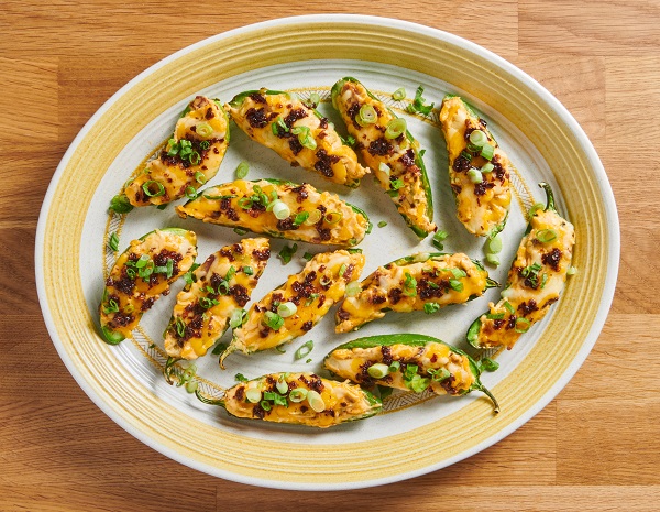 https://usa.lkk.com/-/media/recipe-spicy-jalapeno-poppers.jpg?bc=white&hash=C9990DDE864159CAAB0DA30B3931077F8077F590&v=638351956386900084